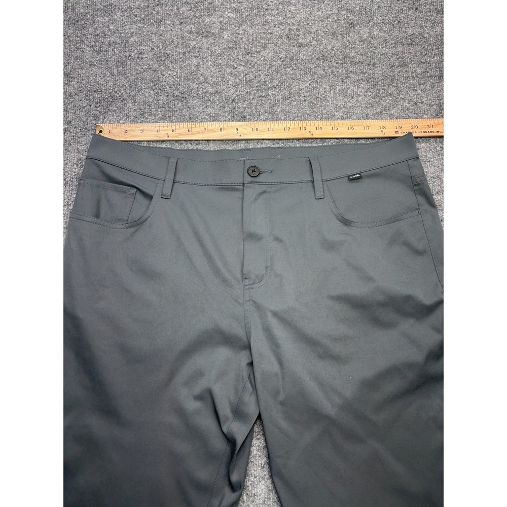 TravisMathew Mens 40x32 Dark Gray Open to Close Performance Stretch Golf Pants - Picture 4 of 7